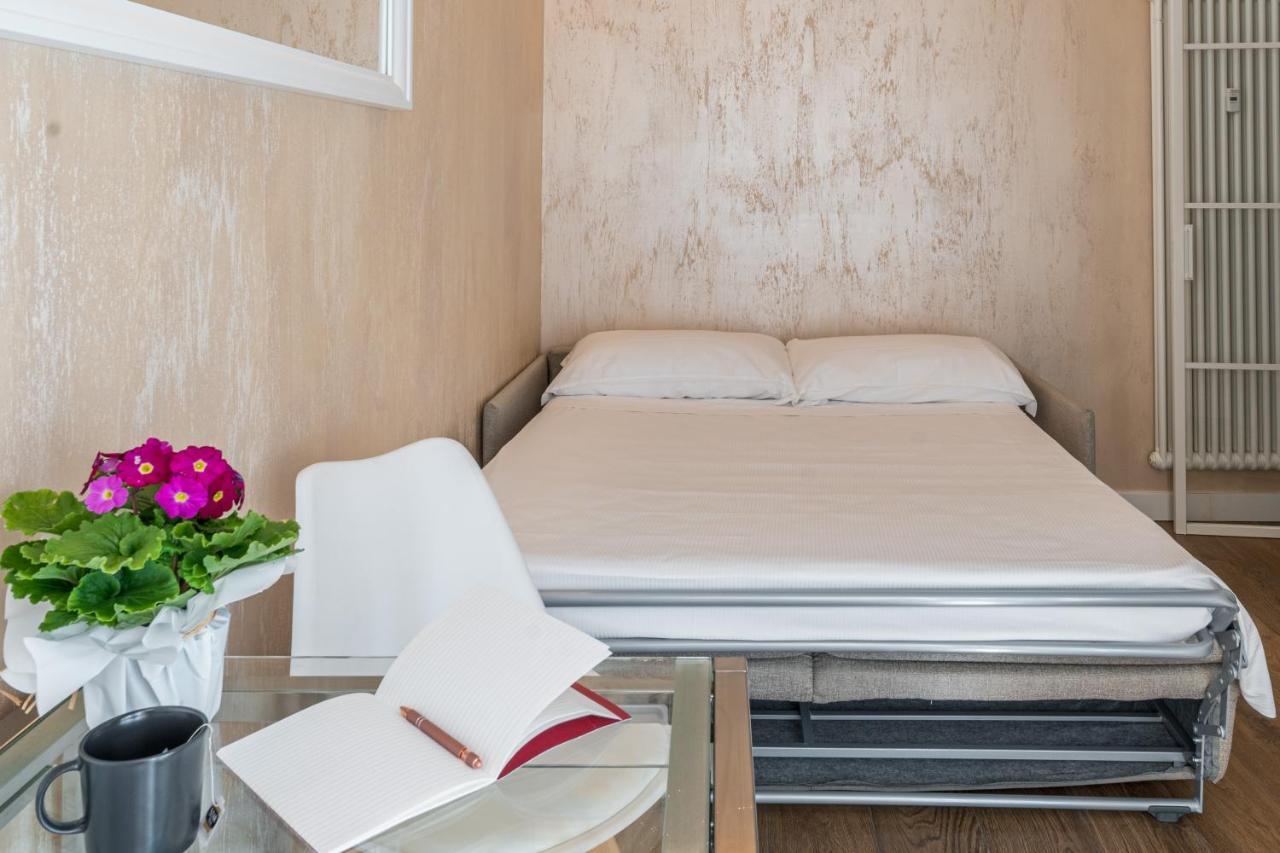The Venue Apartment Рим Екстериор снимка